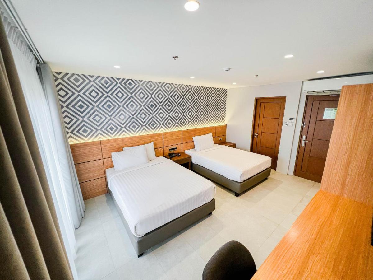 The Manaoag Hotel Exterior photo